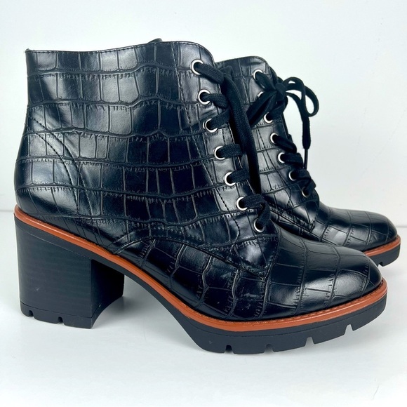 Naturalizer Shoes - Naturalizer Madalynn Crocco Laced Up Booties Size 9.5